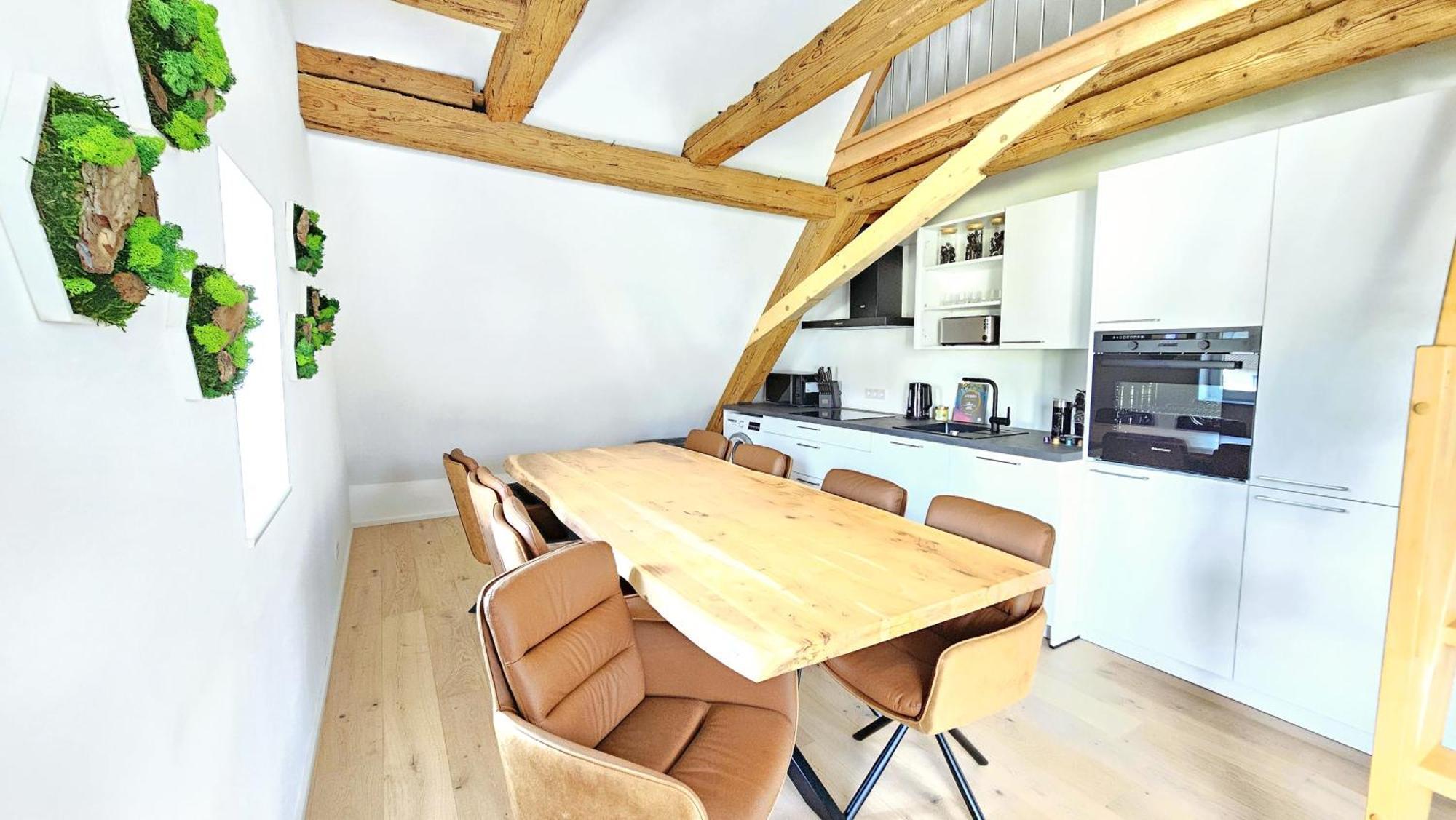 Apartamento Wood World Luxury - Massage - Bergblick - Tranpolin- Parken Markdorf Exterior foto