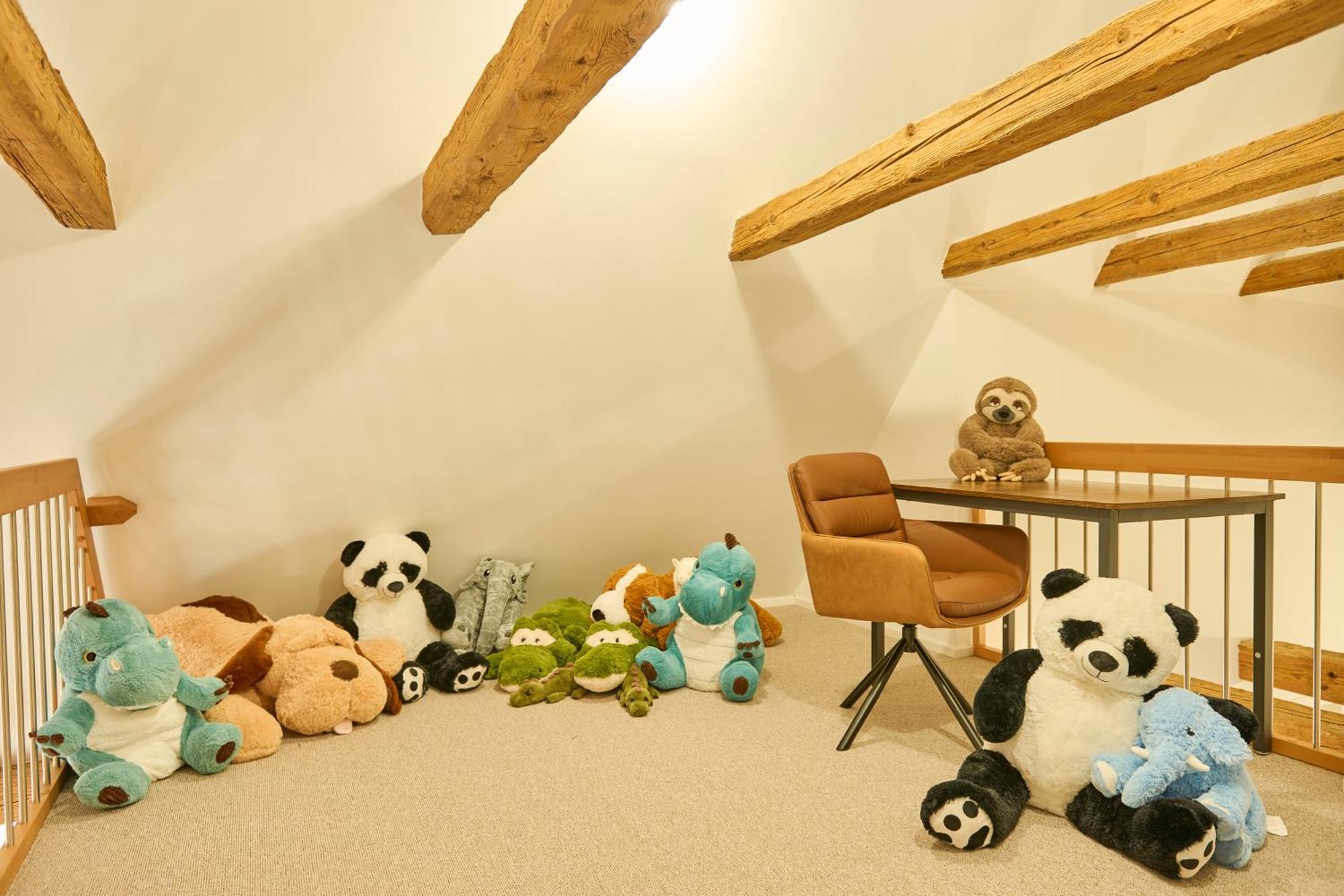 Apartamento Wood World Luxury - Massage - Bergblick - Tranpolin- Parken Markdorf Exterior foto